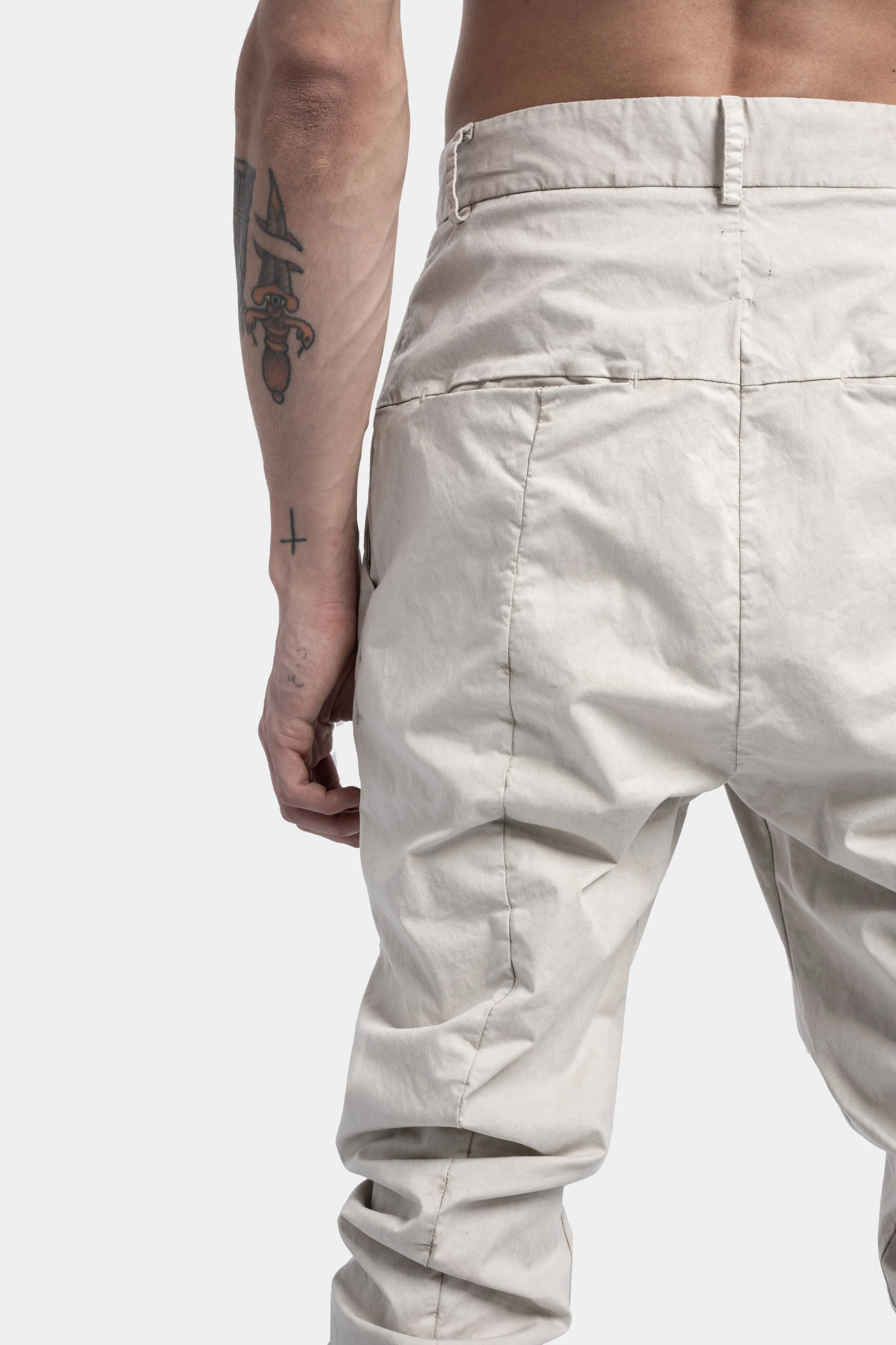 Anatomical trousers, Off-white