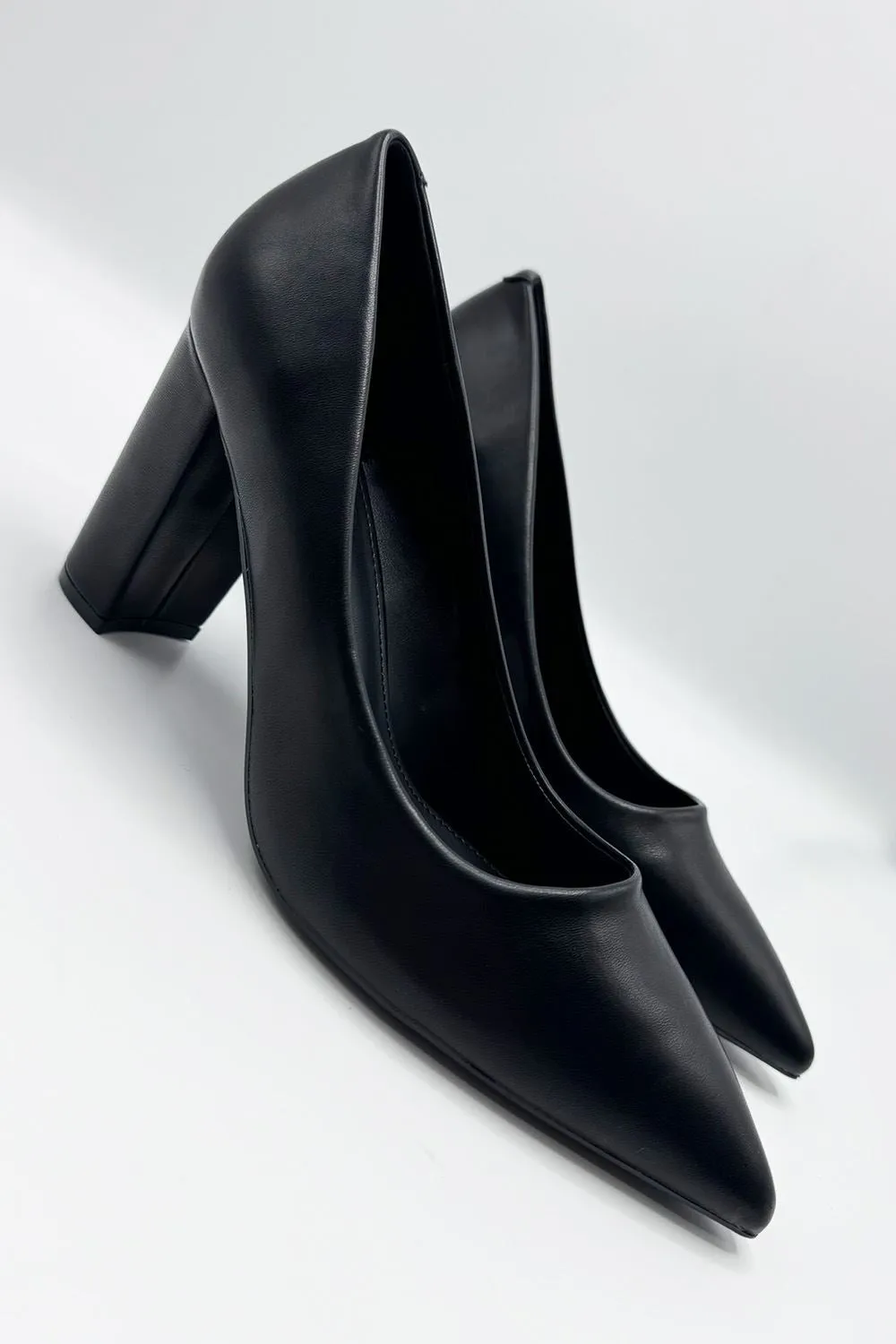 Clara Elegant Pointed Toe Court Shoes with Block Heel in Matte Black