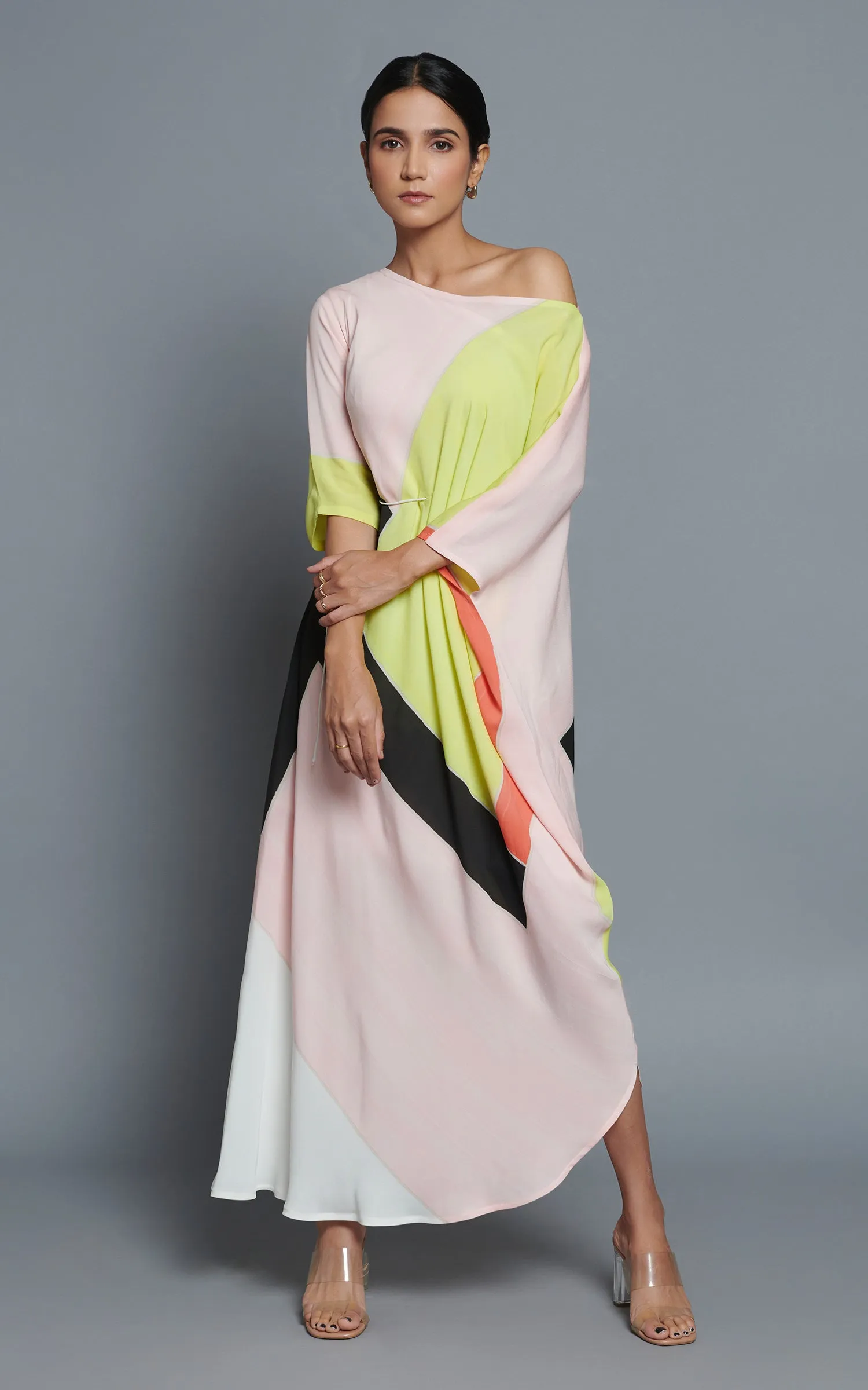 Geometric Printed Drop Shoulder Drape