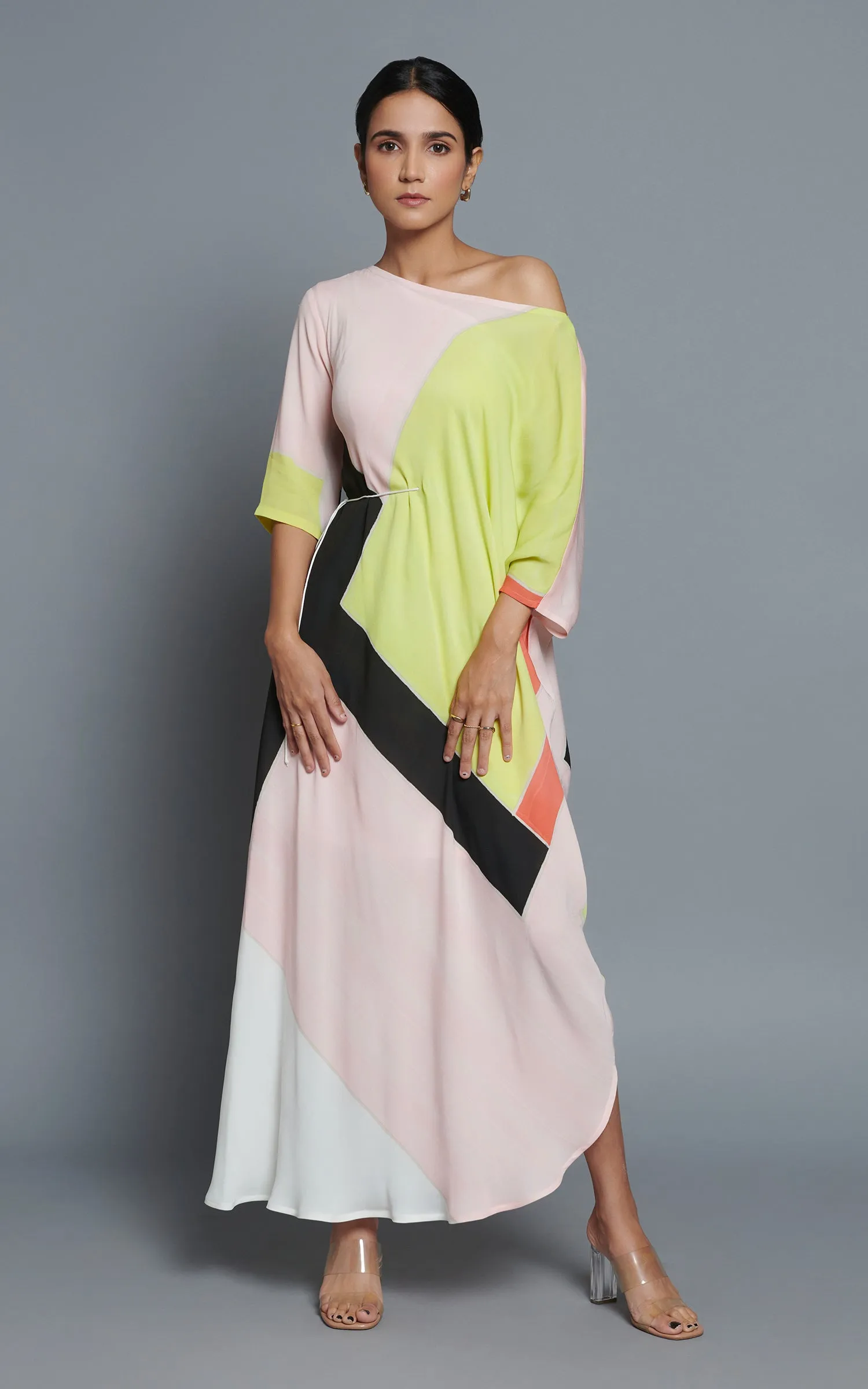 Geometric Printed Drop Shoulder Drape