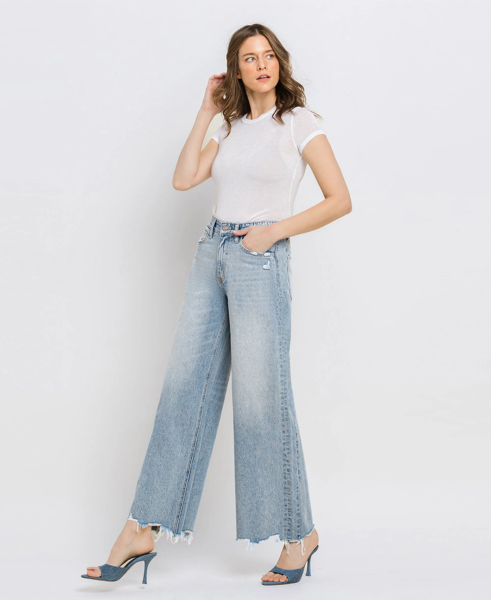 Insightful - Super High Rise Wide Leg Jeans