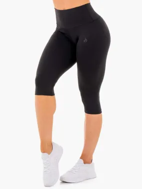 Motion High Waisted Capri Leggings - Black