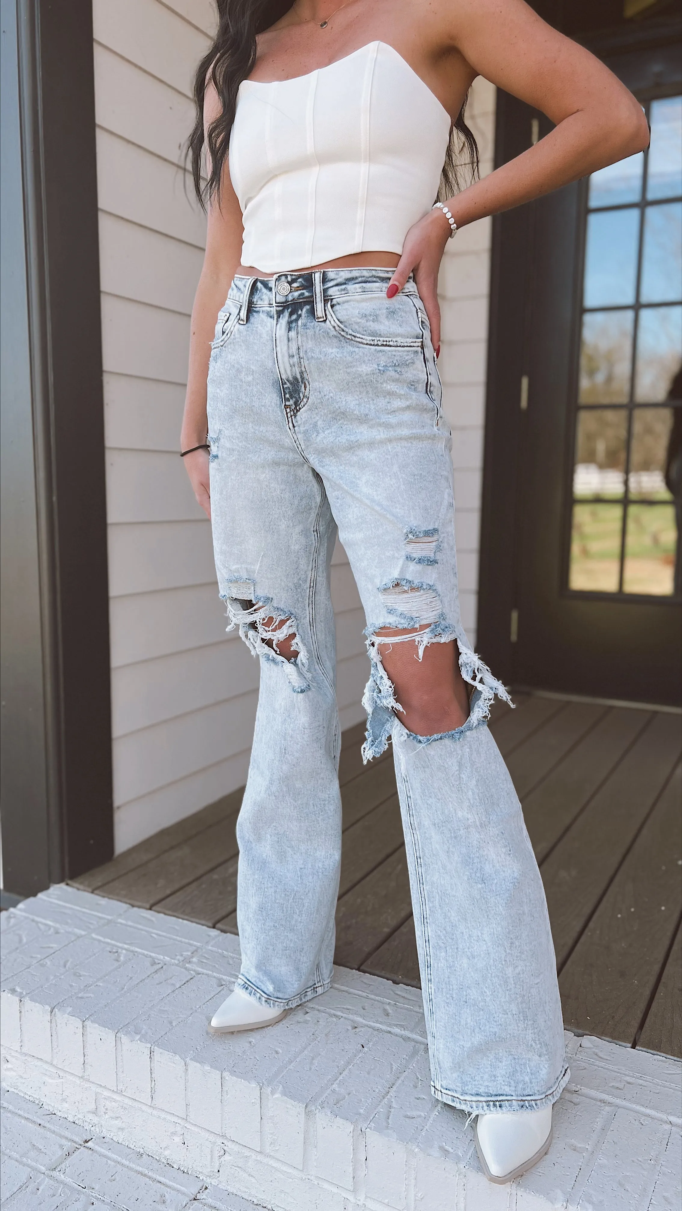 The Leslie Icon 90's Vintage Flare Jeans